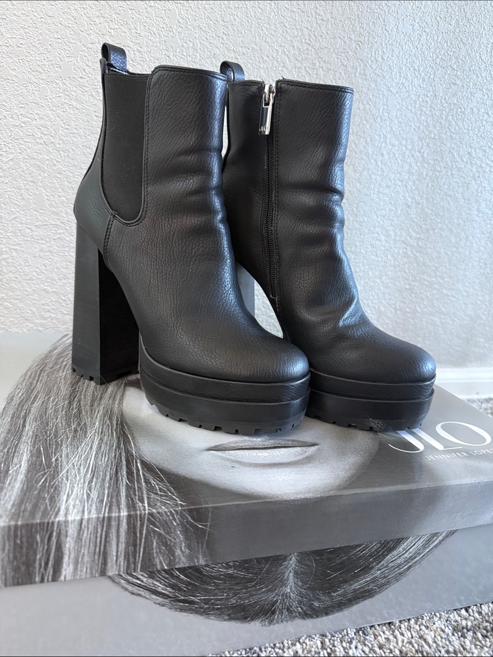 JLO Jennifer Lopez Margy Black Platform Block Heel Booties - Size 7M (Like New)